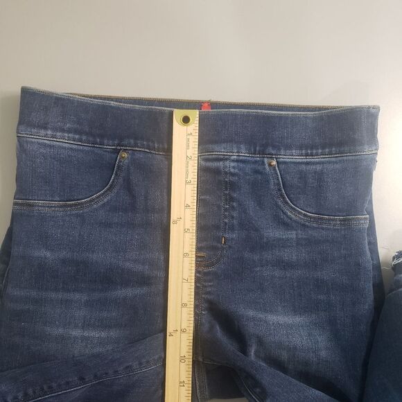 Spanx Distressed‎ Medium Wash Jeggings Women's Size Medium - Picture 7 of 11